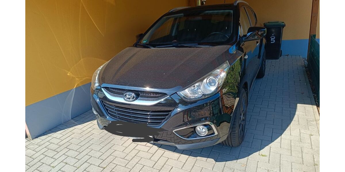 Hyundai ix35 119.000 km 9.250 &euro; Troisdorf 53840