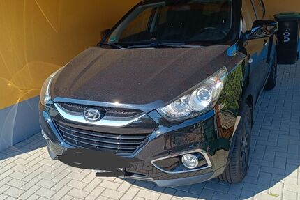 Hyundai ix35 120.500 km 8.999 &euro; Troisdorf 53840