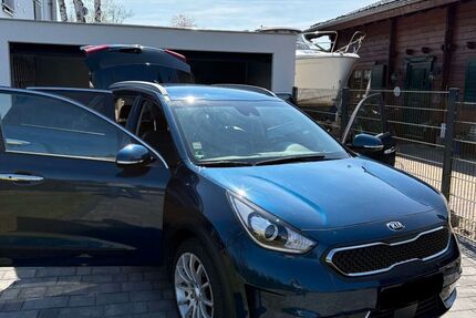 Kia Niro 85.000 km 16.900 &euro; Königs Wusterhausen 15712