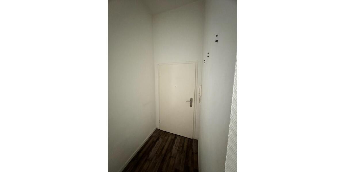 Hochparterre Magdeburg Brückfeld - 3 Zimmer, 72 m&sup2;, 240.000&euro; | Angebot:27083832
