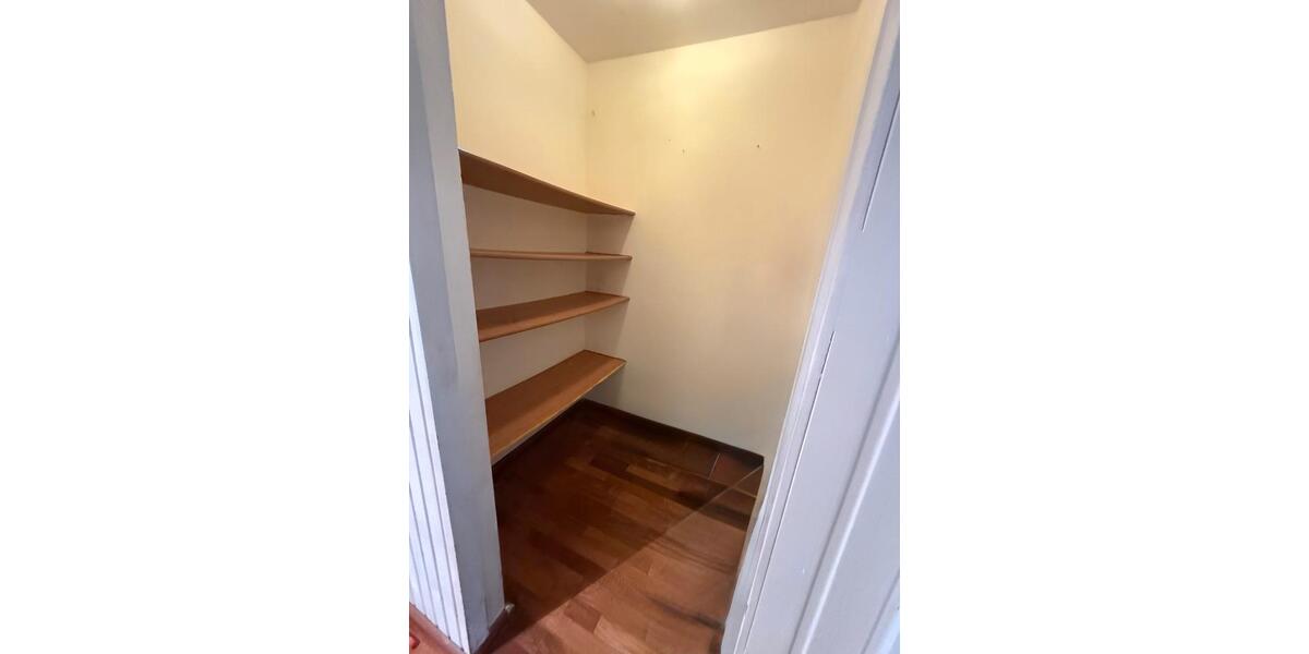 Großzügige 4-Zimmer - Wohnung in Braunschweig mit viel Potenzial 4 zimmer