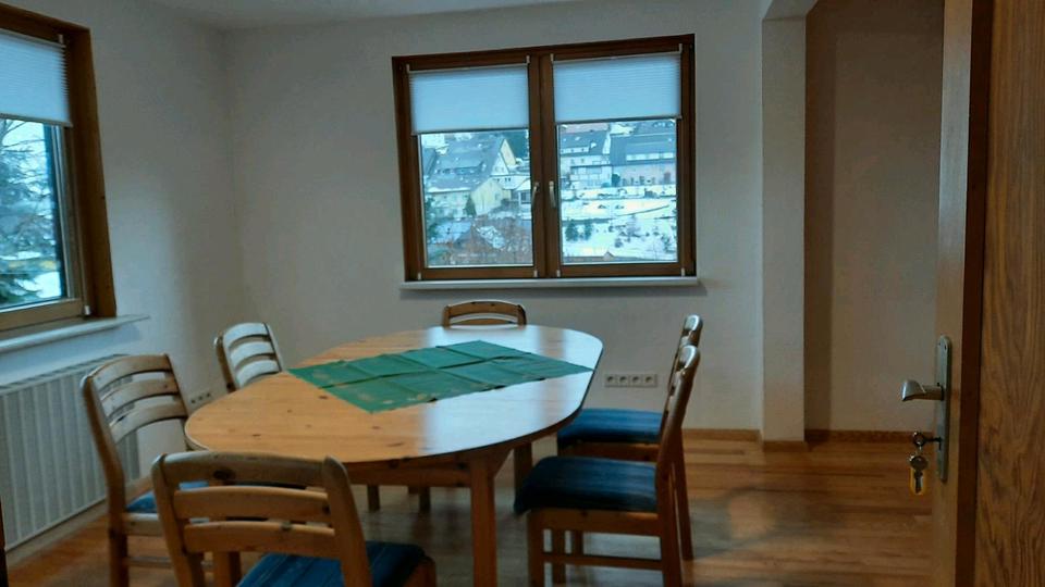 Einfamilienhaus Furtwangen im Schwarzwald - 13 Zimmer, 300 m&sup2;, 475.000&euro; | Angebot:25322574