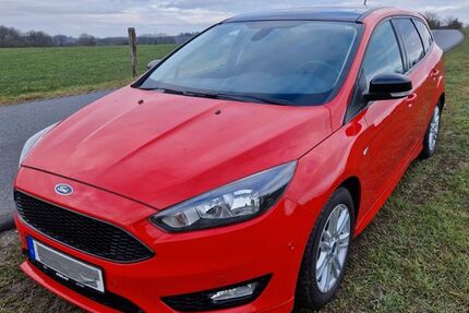 Ford Focus 93.000 km 10.900 &euro; Leverkusen 51381