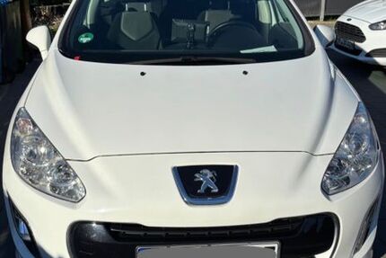 Peugeot 308 163.000 km 4.500 &euro; Königswinter 53639