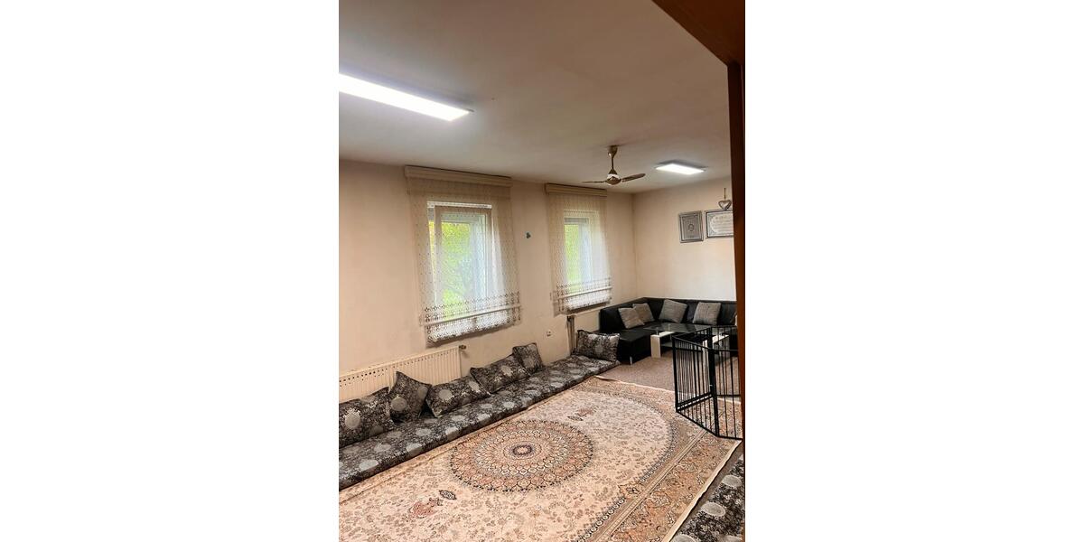 Einfamilienhaus Coburg - 6 Zimmer, 120 m&sup2;, 1.260&euro; | Angebot:25994829