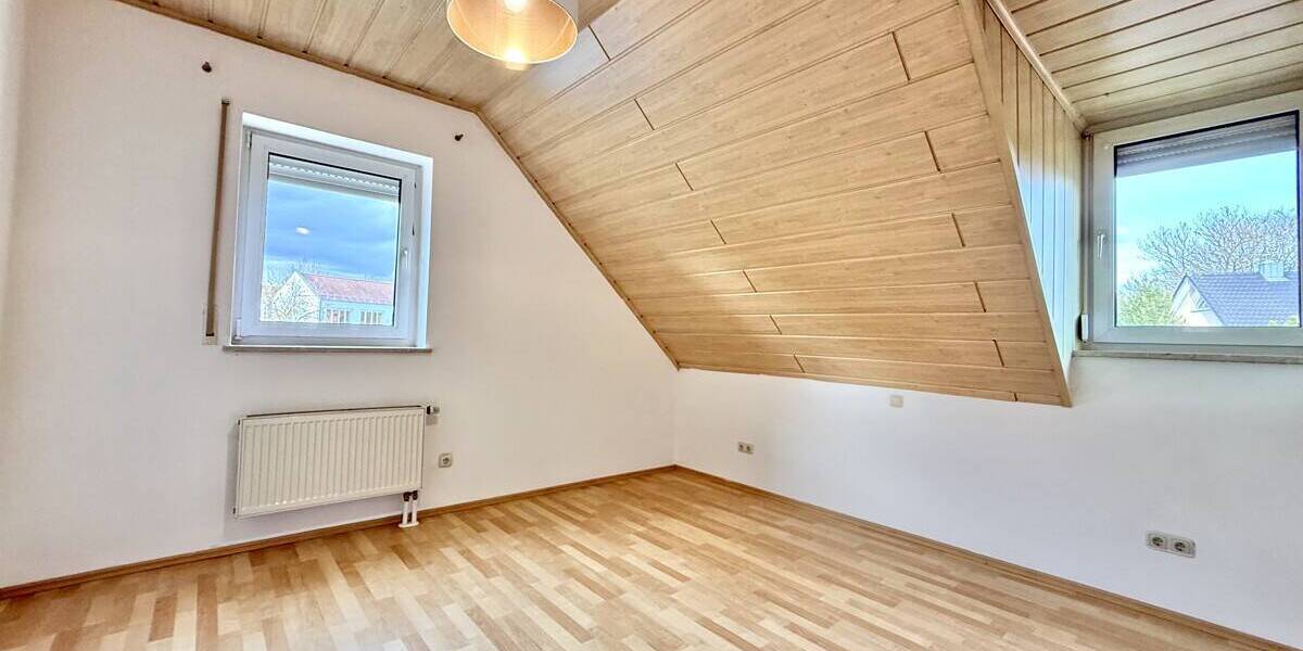 Etagenwohnung Thalmassing - 2 Zimmer, 67 m&sup2;, 540&euro; | Angebot:25940251