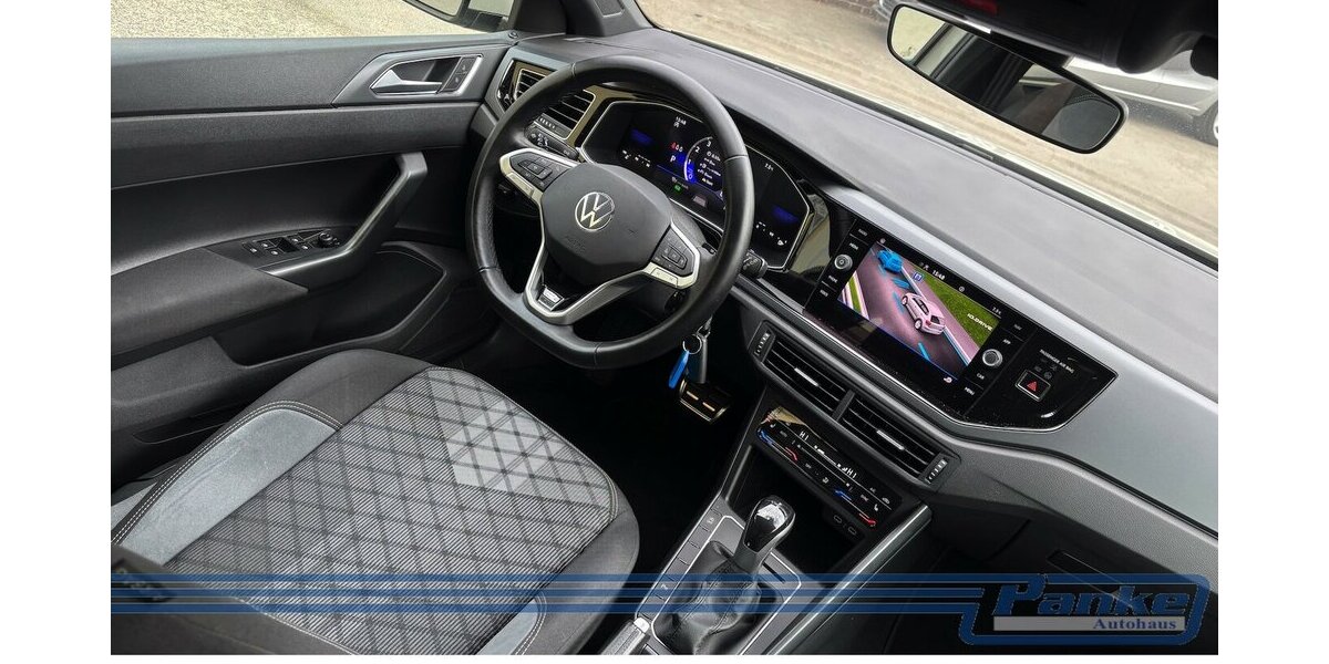 VW Polo R-Line 1.0 TSI DSG*ACC*LED*SHZ*PDC*Cockpit* 21.081 km 19.990 &euro; Berlin 13187