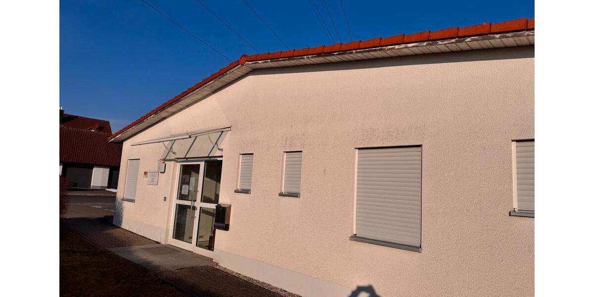 Gewerbeobjekt Amberg - 1.750&euro; | Angebot:25925347