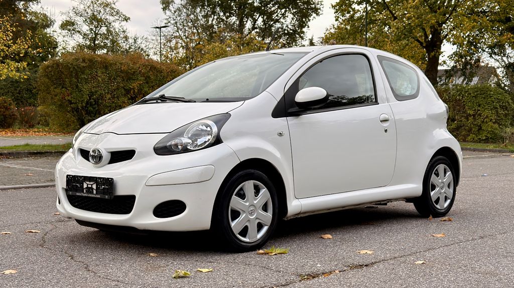 Toyota Aygo (X) 77.562 km 3.398 &euro; Kerpen 50170