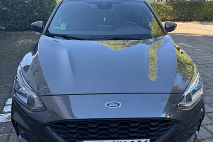 Ford Focus 120.000 km 12.990 &euro; Lage 32791
