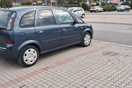 Opel Meriva 124.000 km 3.850 € Nürnberg 90478