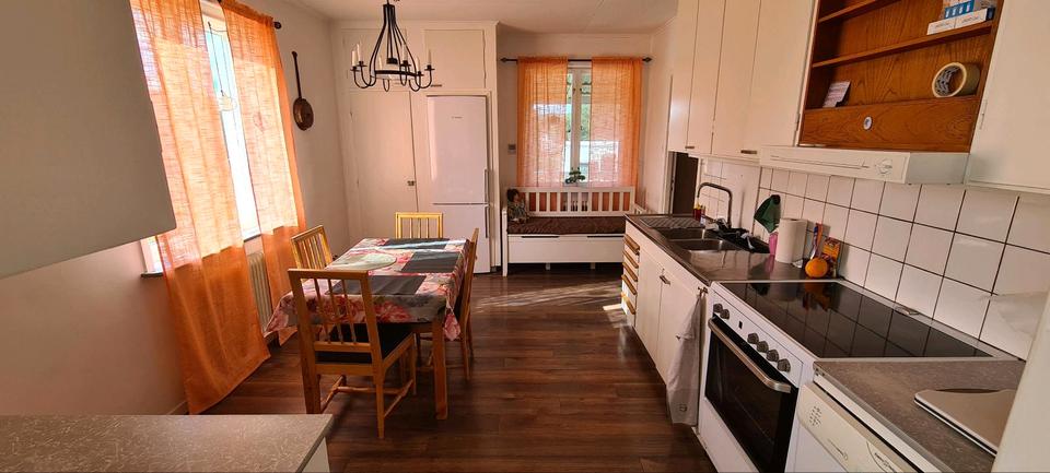 Einfamilienhaus Villingen-Schwenningen Schwenningen - 5 Zimmer, 135 m&sup2;, 87.000&euro; | Angebot:27120062