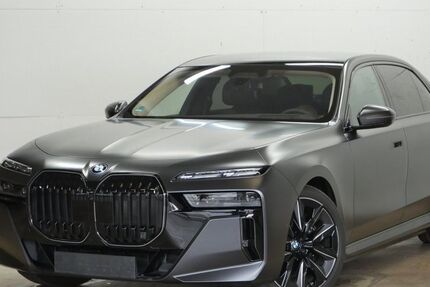 BMW i7 15.164 km 114.970 &euro; Mülheim 45472