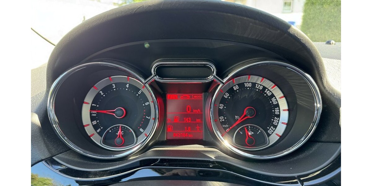 Opel Adam Navi Klima Sitzh. Alu ServiceNeu unfallfrei 43.000 km 11.500 &euro; Erftstadt 50374