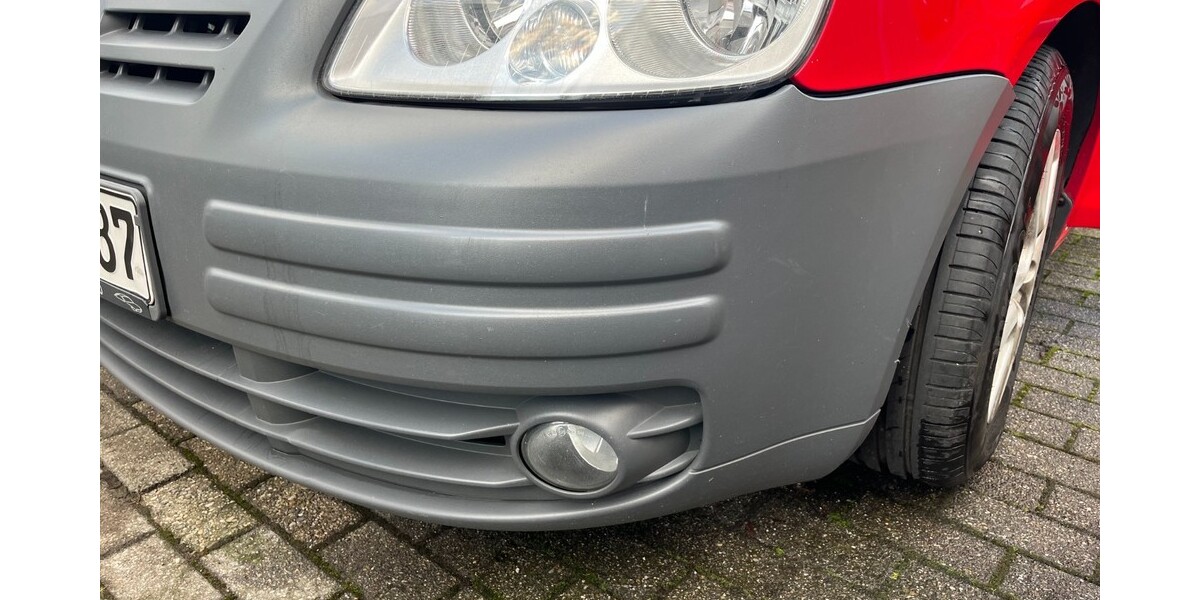 VW Caddy 192.000 km 3.750 &euro; Essen 45121