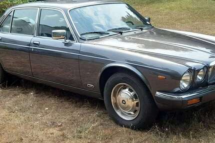 Jaguar Sovereign 150.000 km 9.000 &euro; Dinslaken, Stadt 46537