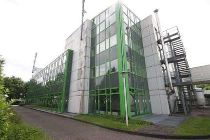 Büro in Gummersbach 12.045 € 2014.1 m²