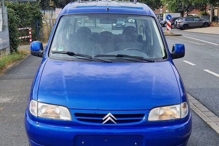 Citroen Berlingo 91.873 km 3.700 &euro; Düsseldorf 40549