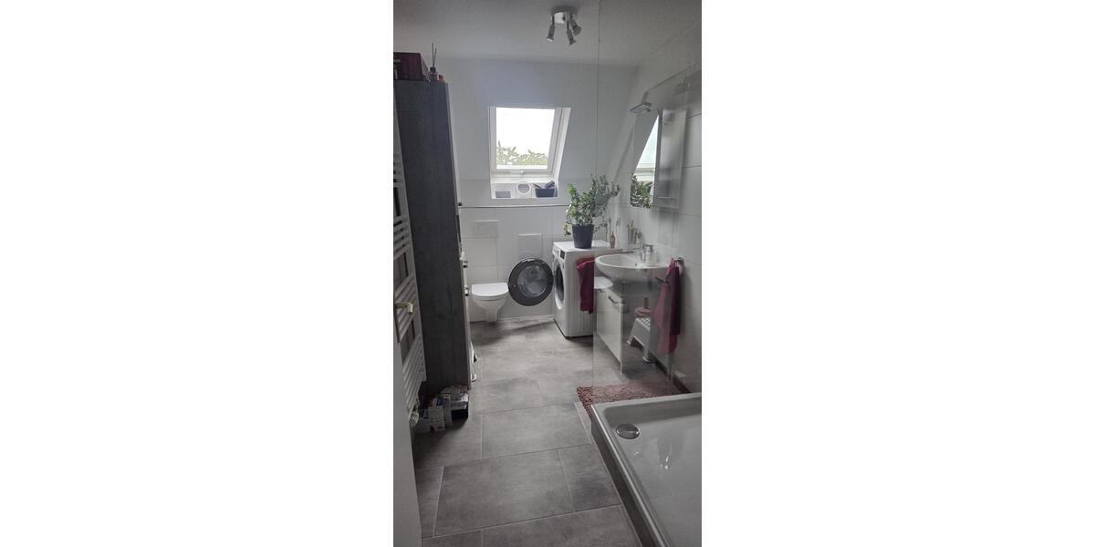 Etagenwohnung Radolfzell am Bodensee - 3 Zimmer, 82 m&sup2;, 800&euro; | Angebot:26408592