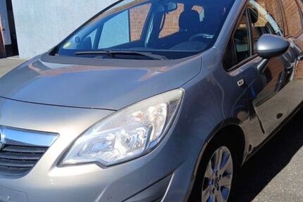 Opel Meriva 179.800 km 3.600 &euro; FRANKFURT 65933