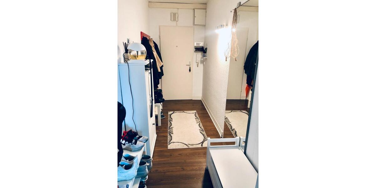 Etagenwohnung Emden - 4 Zimmer, 100 m&sup2;, 950&euro; | Angebot:26398876