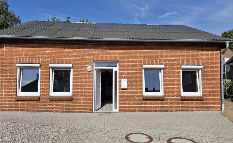 Haus zum Kaufen in Bredstedt 129.000 € 83 m²