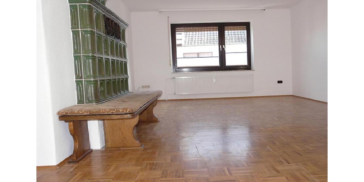 Doppelhaushälfte Meißner - 11 Zimmer, 230 m&sup2;, 950&euro; | Angebot:26614126