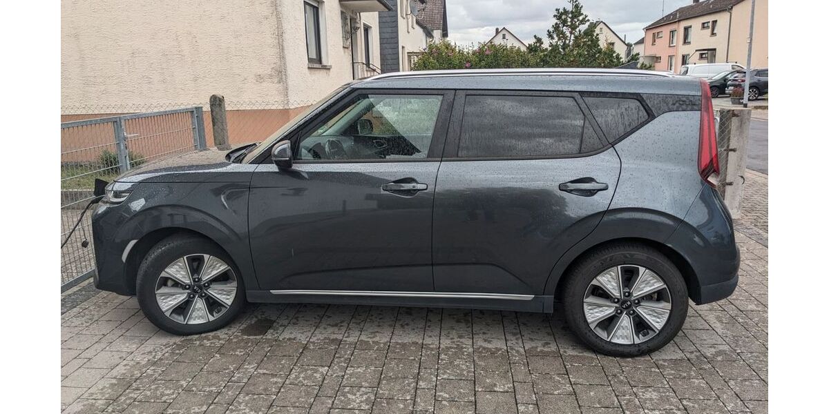 Kia Soul 90.000 km 14.800 &euro; Rodgau 63110