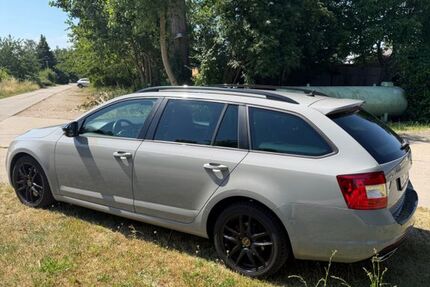 Skoda Octavia 159.500 km 12.100 &euro; Potsdam 14469