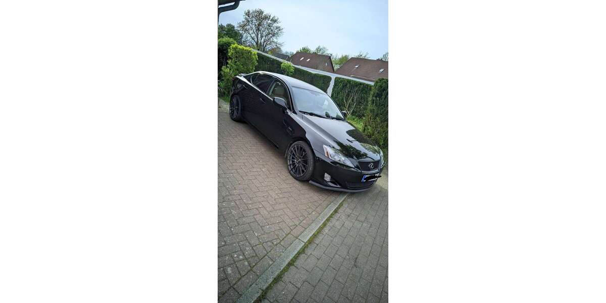 Lexus IS 250 266.000 km 7.499 &euro; Kastorf 23847
