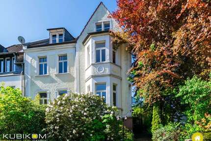 Haus zum Kaufen in Solingen 465.000 € 210.26 m²