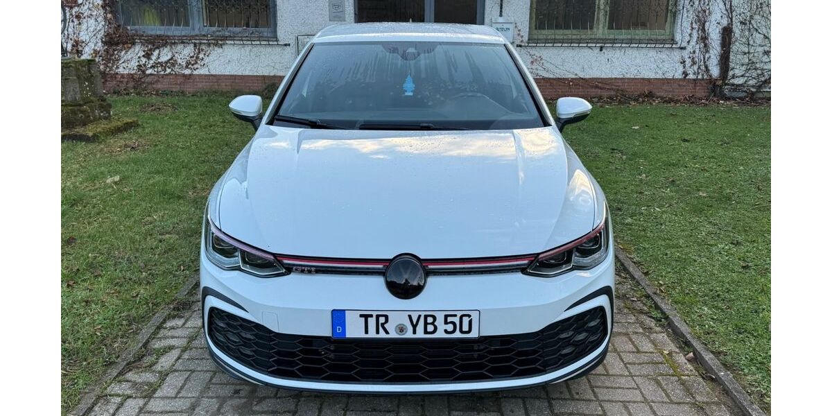 VW Golf 44.000 km 25.900 &euro; Langsur 54308