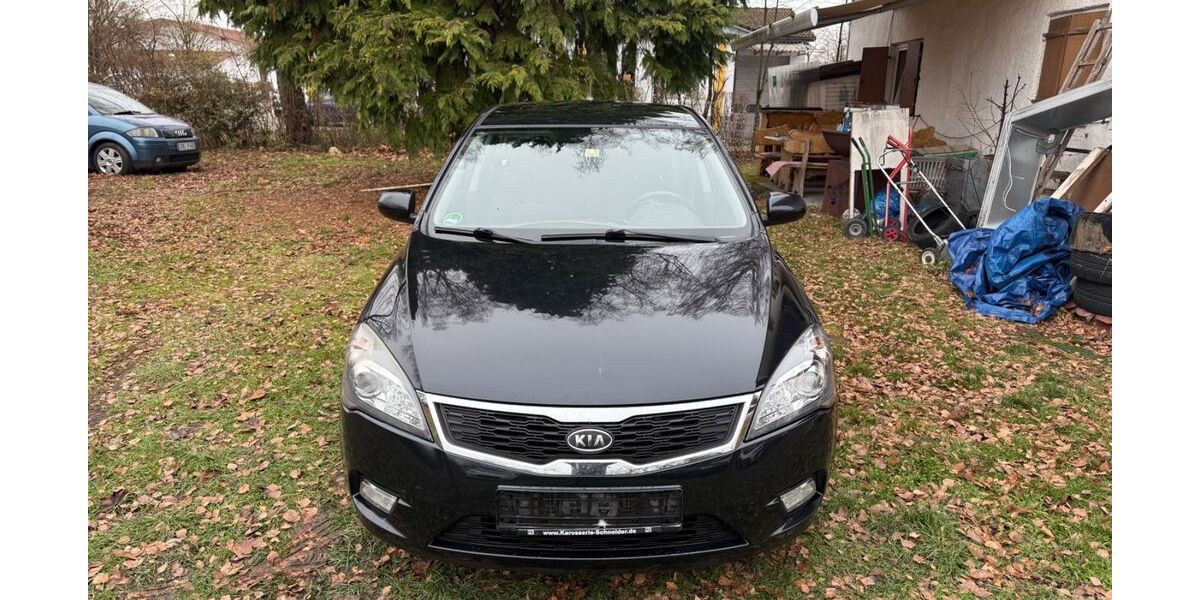 Kia ceed / Ceed 294.000 km 2.333 € Markt Schwaben 85570