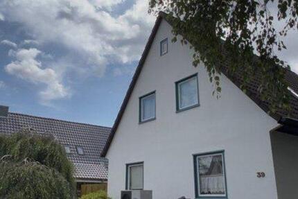 Haus Lübeck Alt-Travemünde / Rönnau - 450.000&euro; | Angebot:27115213