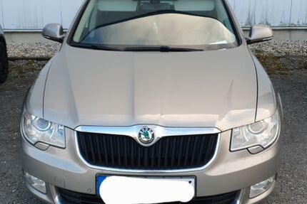 Skoda Superb 145.000 km 7.500 &euro; Bautzen 02625