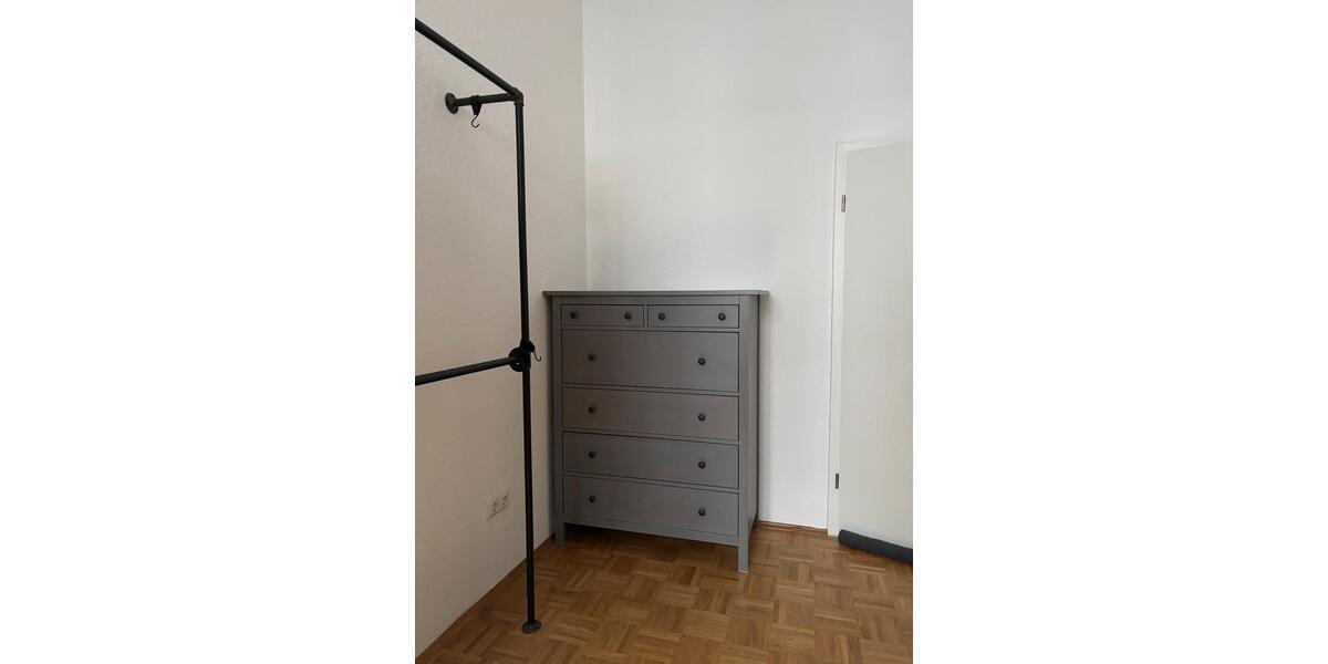 Erdgeschoßwohnung Wiesbaden - 3 Zimmer, 81 m&sup2;, 1.600&euro; | Angebot:24864129