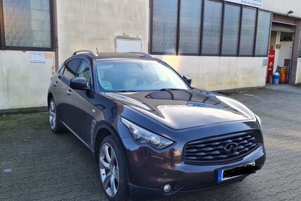 INFINITI FX