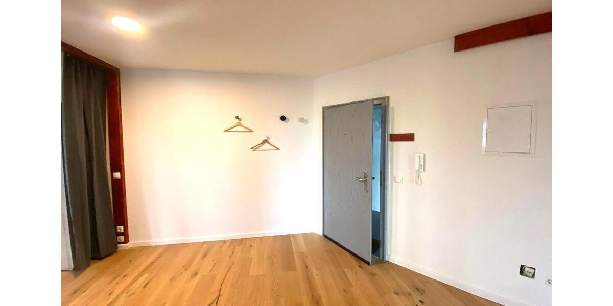 Etagenwohnung Ludwigshafen am Rhein Mundenheim - 2 Zimmer, 68 m&sup2;, 950&euro; | Angebot:26558127