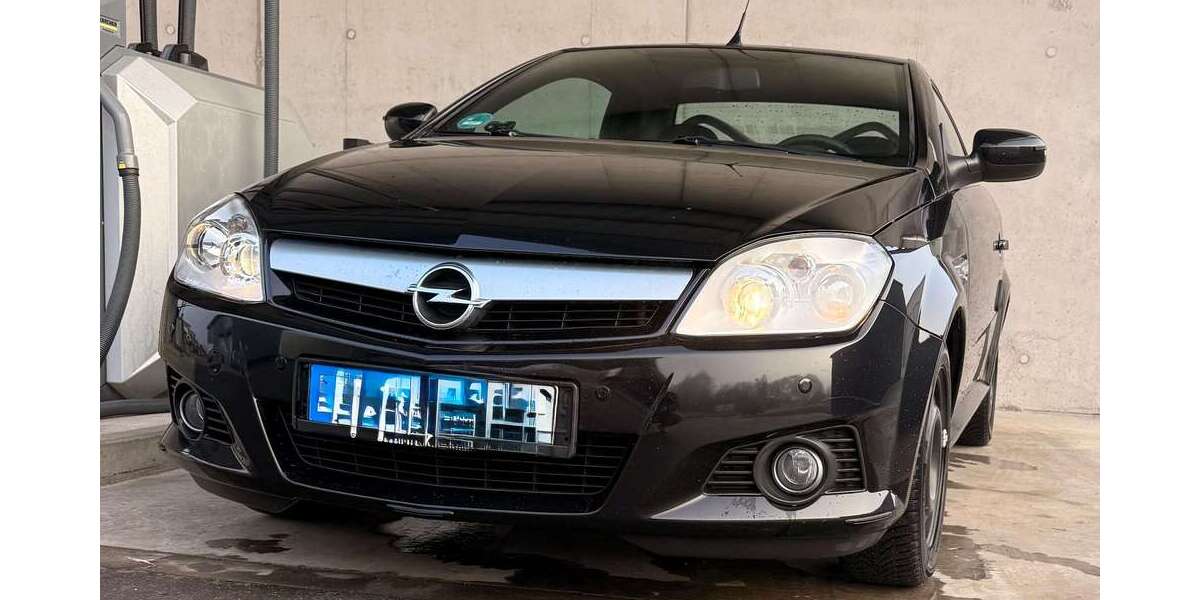 Opel Tigra 95.113 km 4.000 &euro; Albstadt 72458