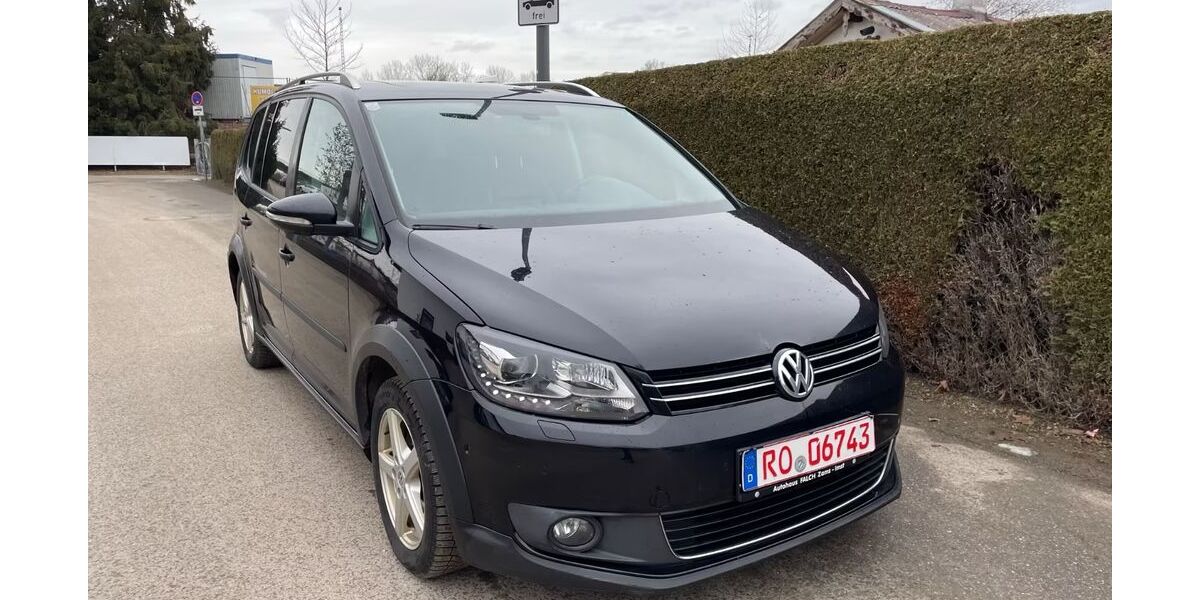 VW Touran 256.984 km 5.499 &euro; Rosenheim 83026