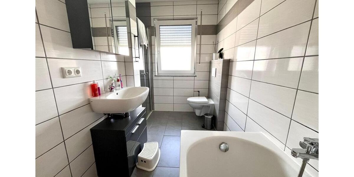 Etagenwohnung Mallersdorf-Pfaffenberg Pfaffenberg - 3 Zimmer, 80 m&sup2;, 850&euro; | Angebot:26378762