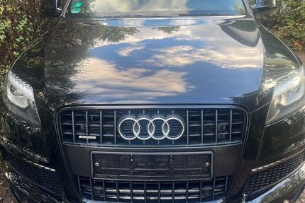 Audi Q7 307.060 km 7.500 € Berlin 13465