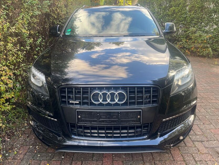 Audi Q7 307.060 km 7.500 € Berlin 13465