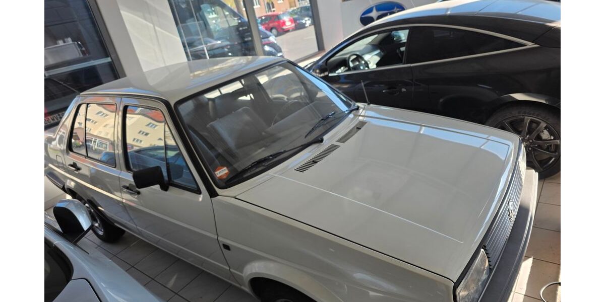 VW Jetta 24.000 km 6.666 &euro; Erfurt 99085