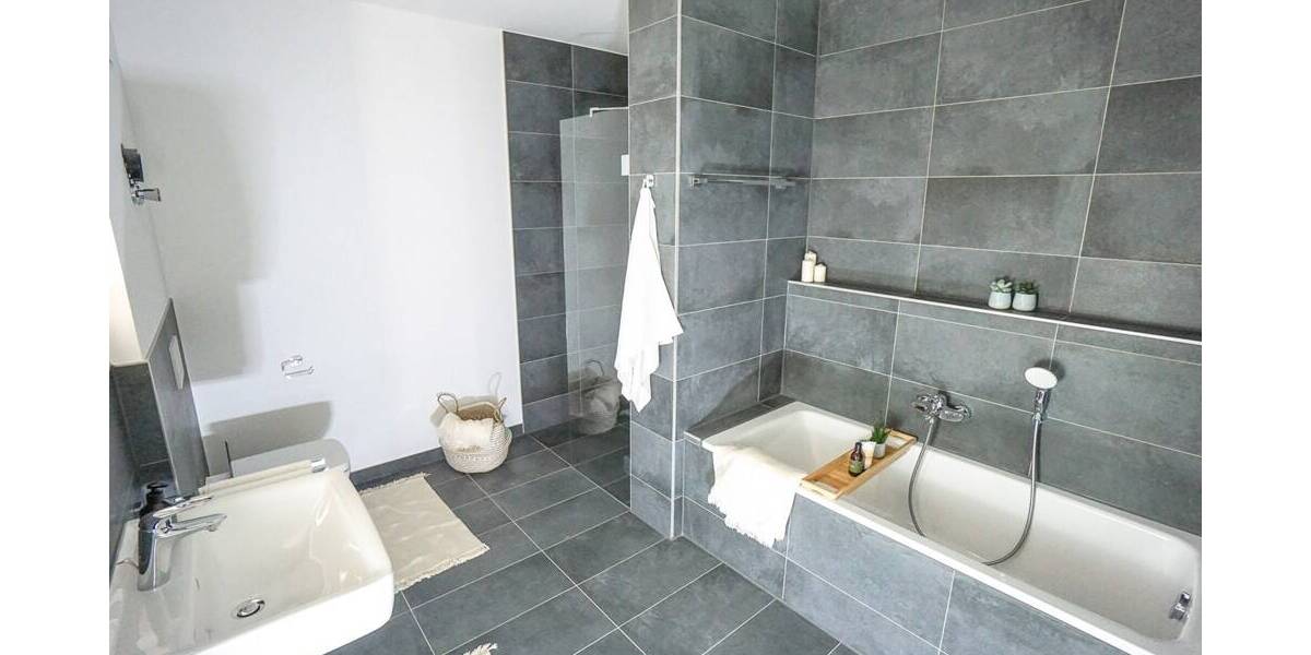 Etagenwohnung Kümmersbruck - 4 Zimmer, 99 m&sup2;, 428.900&euro; | Angebot:25776647