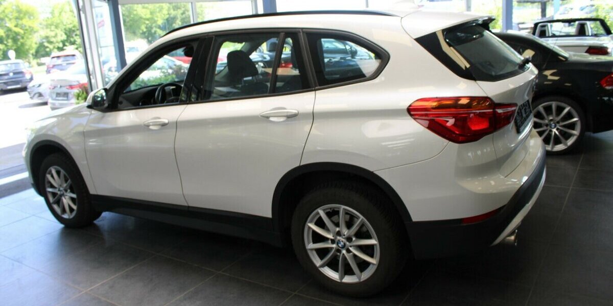 BMW X1 sDrive20i Aut. Advantage 61.606 km 23.980 &euro; Euskirchen 53881