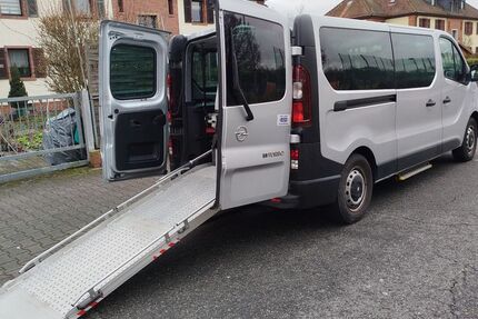 Opel Vivaro 118.500 km 17.900 &euro; Frankfurt 60386