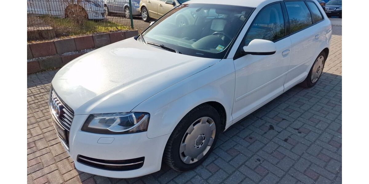 Audi A3 298.495 km 3.290 &euro; Chemnitz 09114
