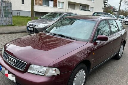 Audi A4 197.000 km 2.800 &euro; köln 50739