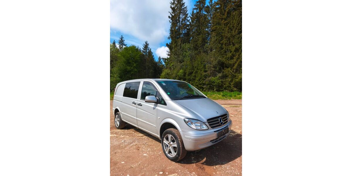 Mercedes-Benz Vito 274.331 km 8.399 &euro; Titisee-Neustadt 79822
